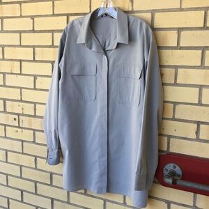 Lafayette 148 NewYork Unique and Classy Button Down Cotton Shirt